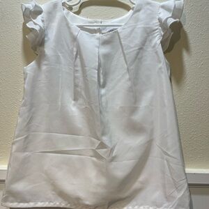 Children’s Place. White Ruffled Sleeve Blouse. Sz 5/6